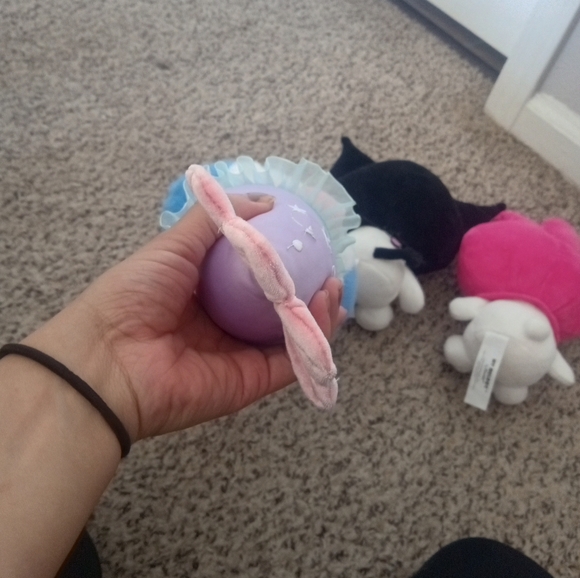 Sanrio Women's / Men's Plush Bundle Size Small - Picture 6 of 7